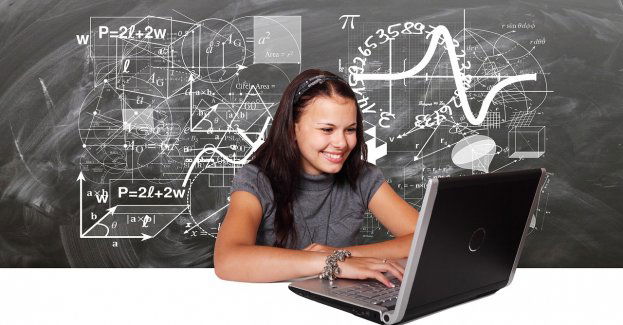 Dzięki funduszom z UE do szkół trafi nowy sprzęt komputerowy do nauczania zdalnego