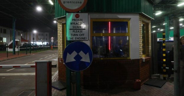 Drogowe przejścia z Białorusią w Kuźnicy i Bobrownikach znowu otwarte