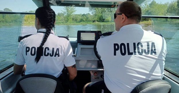 Policyjni wodniacy mówią "NIE" dla sportów wodnych po alkoholu