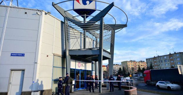 Policja ujęła nożownika, który zranił cztery osoby w Olkuszu