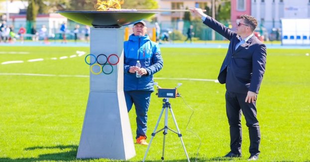 Stadion lekkoatletyczny w Augustowie otwarty. Pierwszy rzut Joanny Fiodorow