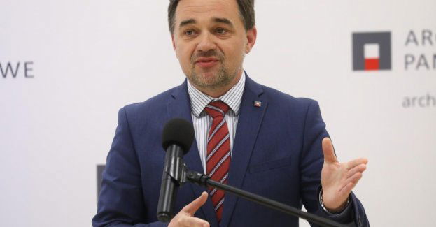 Archiwa to historia w skali mikro
