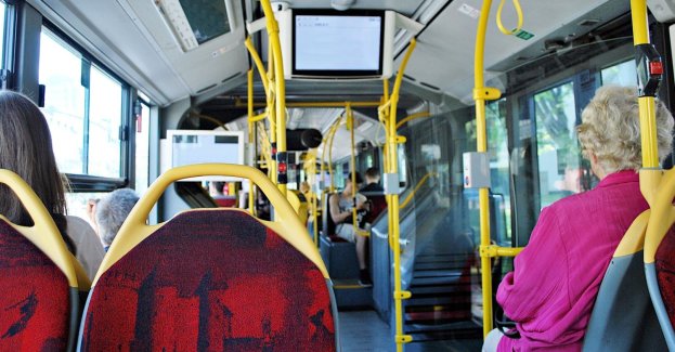 Mieszkańcy zgłaszają opóźnienia autobusów, ZTP nakłada kary na przewoźników