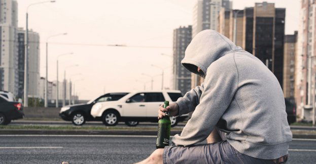 Policja zatrzymała pijanych rodziców. Opiekowali się dwójką dzieci