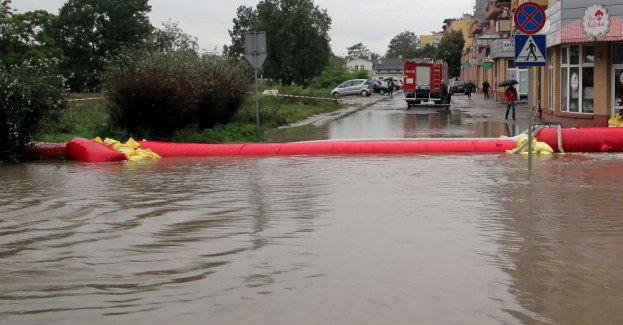 Trwa sprzątanie po powodzi; samorząd: potrzebny jest zbiornik retencyjny