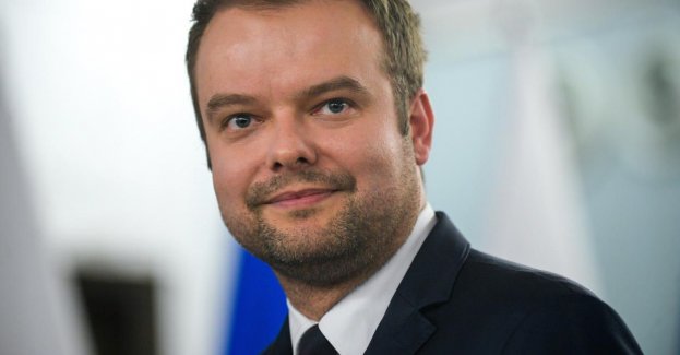 Szefem klubu PiS M.Błaszczak, kandydatem na marszałka Sejmu - E. Witek, na marszałka - Senatu M. Pęk