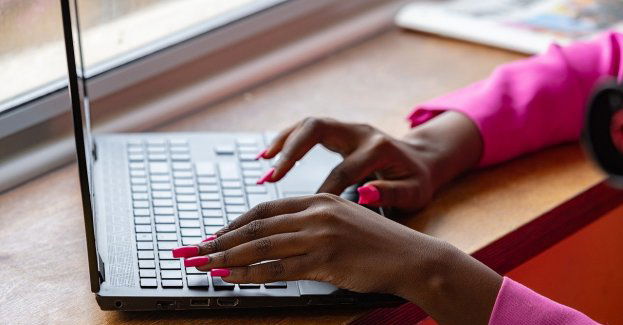 Zbliża się święto zakochanych. Uważaj, żeby przez internetową miłość nie stracić swoich pieniędzy