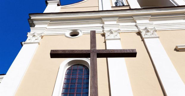 Zatrzymano recydywistę podejrzanego o włamanie do zakrystii