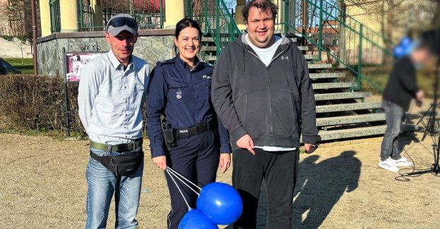 Policjanci wspierają osoby w spektrum autyzmu