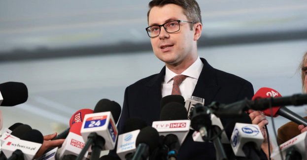 M. Błaszczak szefem MON; M. Maląg ministrem rozwoju i technologii; Sz. Szynkowski vel Sęk szefem MSZ; M. Warchoł na czele resortu sprawiedliwości