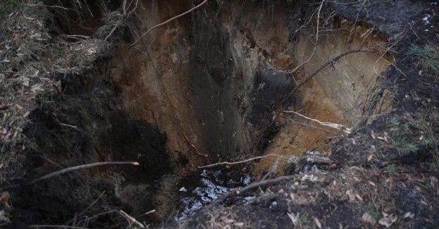 Powiększyło się zapadlisko przy ul. Jana Pawła II w Trzebini