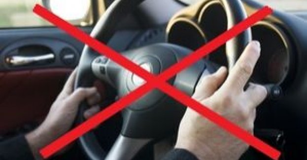 33-letni kierowca z dożywotnim zakazem i cofniętymi uprawnieniami