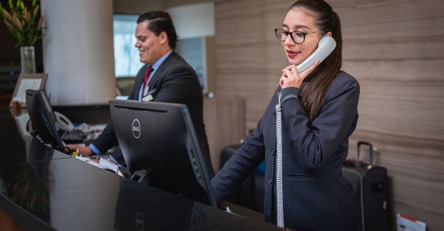 Polscy turyści rezerwują wakacje wcześniej niż przed rokiem, za hotele płacą więcej