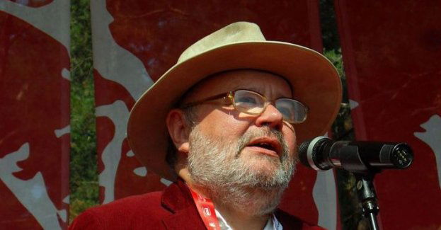 Ciało Pawła Huellego znaleziono w jego mieszkaniu