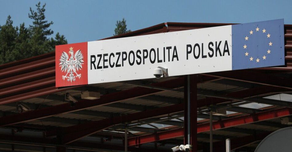 zdjęcie: Projekt MSWiA: 17 listopada otwarcie dwóch zamkniętych przejść granicznych z Białorusią / Połowce, 21.07.2025. Miejsce konferencji prasowej szefa MSWiA Tomasza Siemoniaka i ministra spraw wewnętrznych Niemiec Alexandera Dobrindta na granicy polsko-białoruskiej w miejscowości Połowce-Pieszczatka, 21 bm. (ad) PAP/Artur Reszko