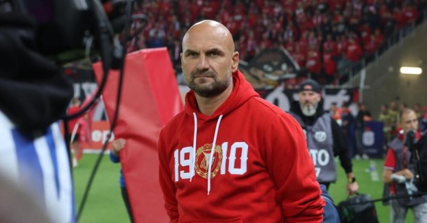 Ekstraklasa piłkarska – Sopic nie jest już trenerem Widzewa