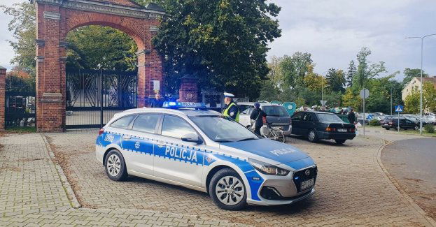 Zwróć uwagę - zmiany w organizacji ruchu przy cmentarzach
