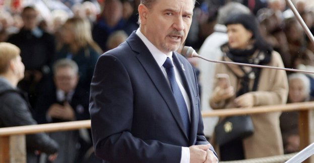 Szef NSZZ "Solidarność" krytycznie o rządowej propozycji podwyżki płacy minimalnej