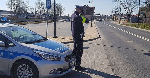 Pirat drogowy w rękach kartuskiej drogówki. Przekroczył dozwoloną prędkość o blisko 100 km/h