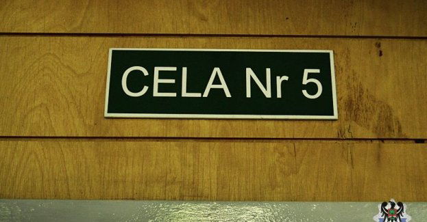 Wczorajszego wieczora kolejne dwie osoby trafiły w ręce policjantów. Jedna z nich poszukiwana była listem gończym