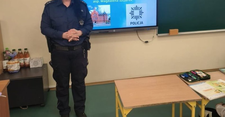 zdjęcie: Jak bezpiecznie spędzić ferie według policji z Dzierżoniowa / fot. KPP w Dzierżonowie