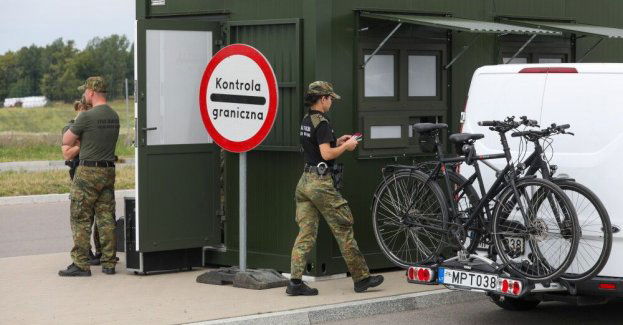We wtorek bez incydentów na granicy z Litwą, ruch odbywa się płynnie