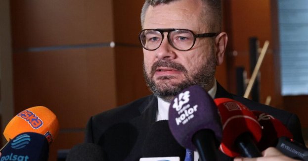 Analizujemy zawiadomienie ws. rosyjskich wraków z granatami, które jeździły po Polsce