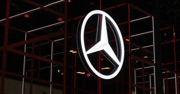 W Jaworze rusza budowa nowej fabryki elektrycznych aut dostawczych Mercedesa