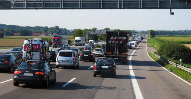 Przy wyjeździe z Polski do Niemiec spowolnienie ruchu przed Świeckiem