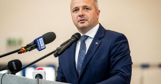W sprawie złożenia dymisji postąpię zgodnie z konstytucją