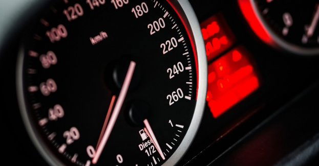 W dwie godziny zebrał mandaty na 4,6 tys. zł, 22 punkty karne, stracił prawo jazdy i dowód rejestracyjny