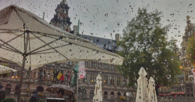 Wtorek nadal ciepły, ale bardziej deszczowy i wietrzny