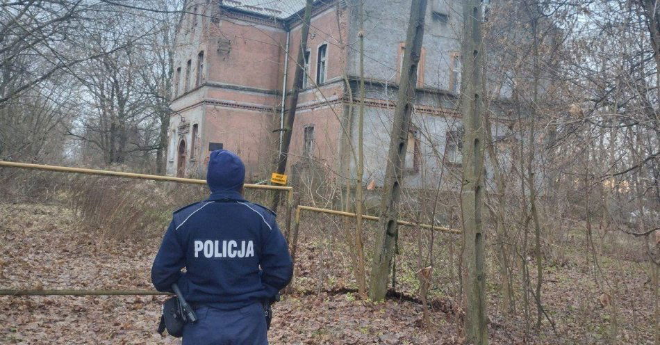 zdjęcie: Jeden telefon może uratować życie osób bezdomnych tej zimy / fot. KPP w Lublińcu