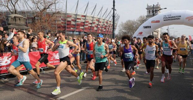 Półmaraton Warszawski - ponad 20 tysięcy biegaczy wystartowało w stolicy
