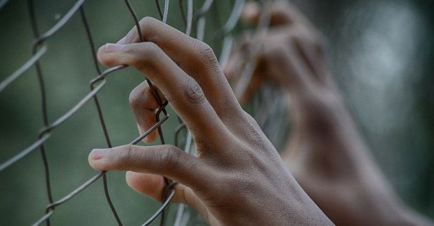 Poszukiwany 30-latek trafił do więzienia