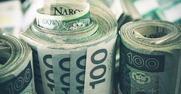 52-latek podejrzany o oszustwo na ponad 2,5 mln zł