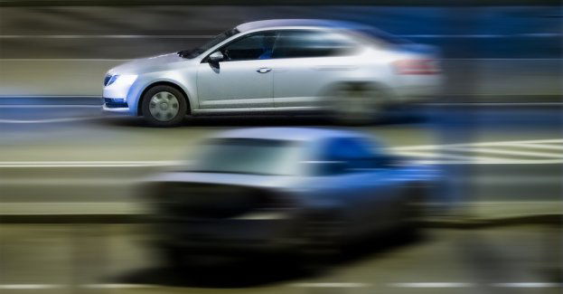 Poszukiwany i z zakazem kierowania wpadł bo przekroczył prędkość