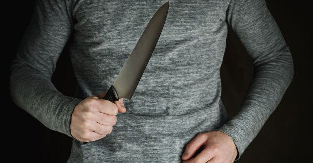 Zarzuty i areszt dla 47-letniego nożownika