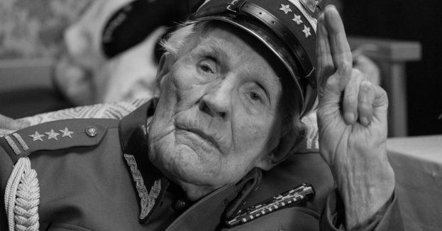 Zmarł najstarszy żołnierz Wojska Polskiego, powstaniec warszawski płk Kazimierz Klimczak