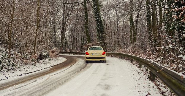 Trudne warunki na drodze skutkują kolizjami