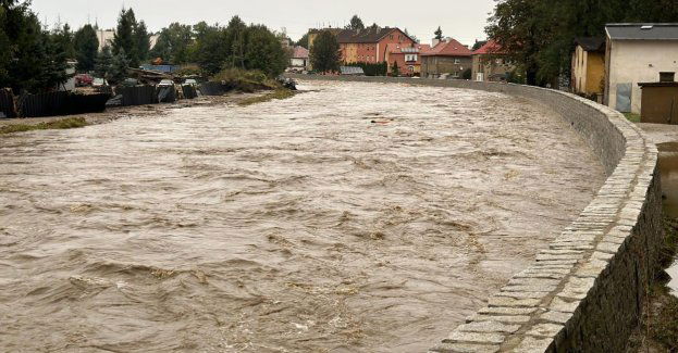 Od poniedziałku zawieszone zajęcia w 350 placówkach