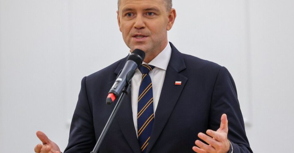 zdjęcie: W Monitorze Polskim opublikowano postanowienie prezydenta ws. użycia wojska do operacji „Horyzont” / Wilno, Litwa, 08.09.2025. Wystąpienie prezydenta RP Karola Nawrockiego w trakcie spotkania ze społecznością polską w ambasadzie RP w Wilnie, 8 bm. Prezydent RP kontynuuje wizytę roboczą w Republice Litewskiej. (amb) PAP/Albert Zawada