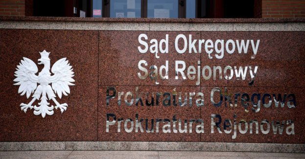 Akt oskarżenia dla matki katowanego i gwałconego 2,5-latka i jej partnera