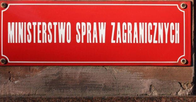MSZ: nie ma informacji, by obywatele RP w Wenezueli potrzebowali pomocy; placówka w Caracas bezpieczna