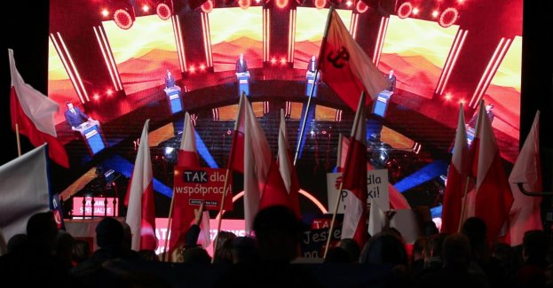 Debata kandydatów na prezydenta Warszawy - m.in. o transporcie, zdrowiu i bezpieczeństwie