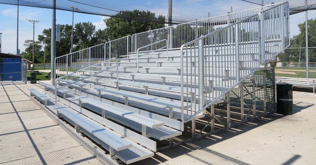 Rozstrzygnięto przetarg na budowę dwóch trybun na stadionie przy ul. Struga