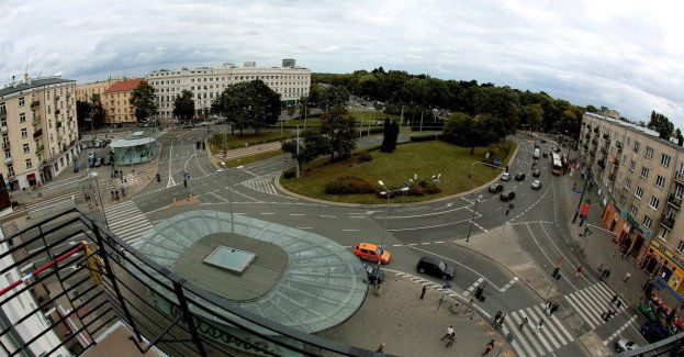 Trzy firmy chętne na wykonanie zazielenienia placu Wilsona