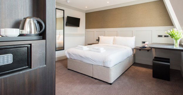 Chciał opuścić hotel, nie płacąc za pobyt