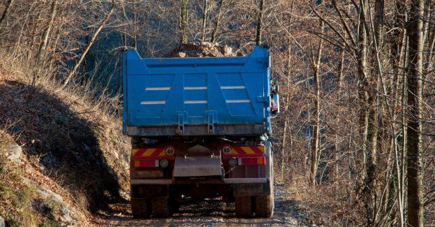 Zatrzymania i areszty w związku z nielegalnym obrotem odpadami