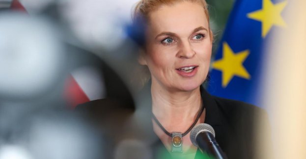 Minister edukacji odwołała łódzkiego kuratora oświaty i świętokrzyskiego kuratora oświaty